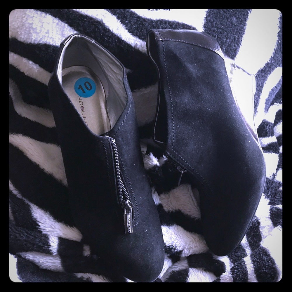 black zip up ankle boot